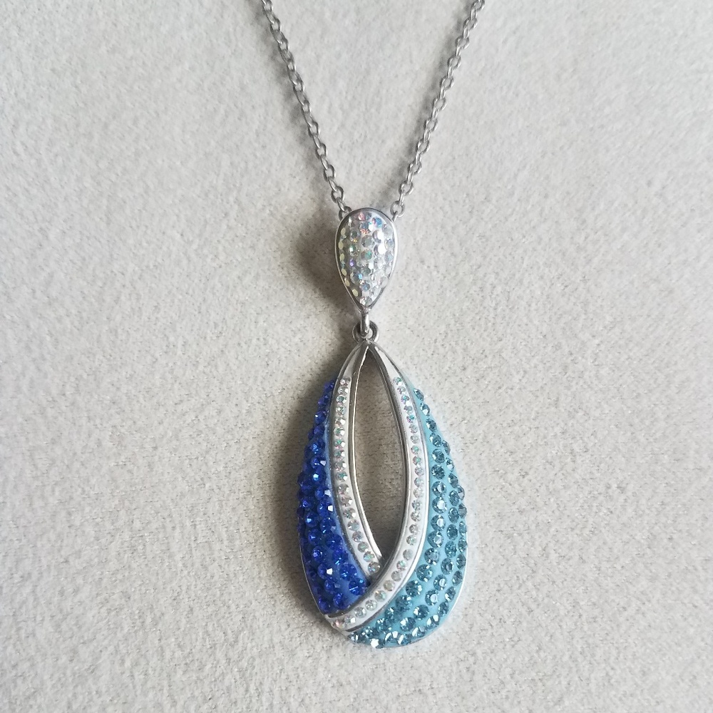 ❄Blue and silver pendant